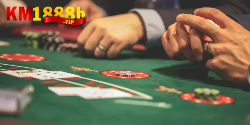 Hướng dẫn cách chơi poker thắng không thể ngờ 2 Cách chơi poker thắng nhờ trộn các cược liên hoàn